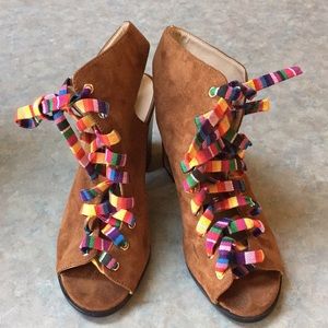 Cape Robbin sandals ( sz 9)